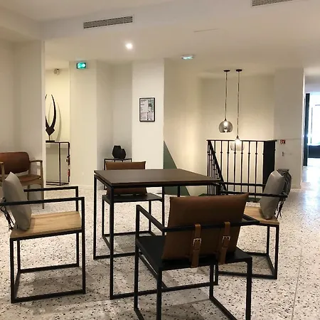 New Le Voltaire 4* Paříž