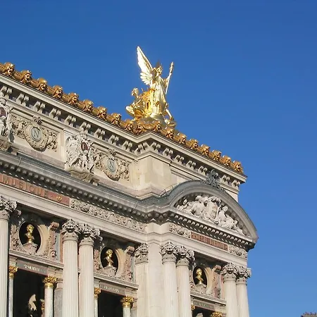 New Le Voltaire Paříž