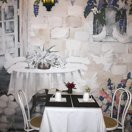 New Le Voltaire Hotel 4*