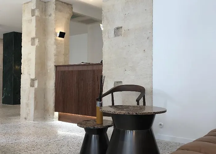 New Le Voltaire Hotel 4*
