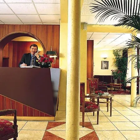 Hotell New Le Voltaire 4*