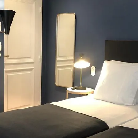 Hotell New Le Voltaire 4*