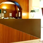New Le Voltaire Hotel