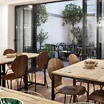 New Le Voltaire 4*