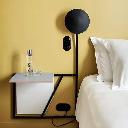 New Le Voltaire Hotel