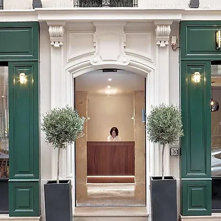 New Le Voltaire Otel