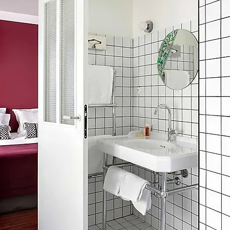 New Le Voltaire Otel 4*