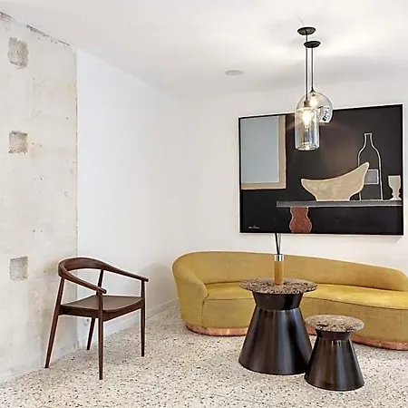 New Le Voltaire