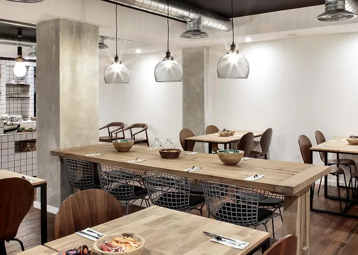 New Le Voltaire Hotel