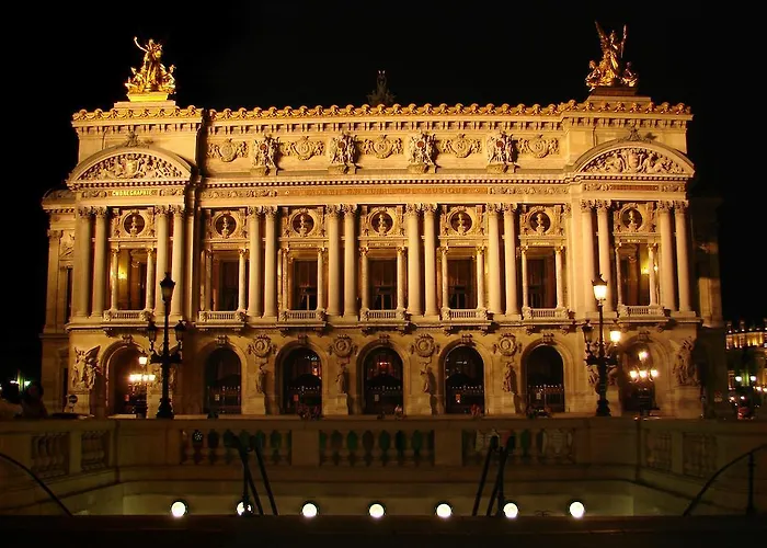 New Le Voltaire Otel